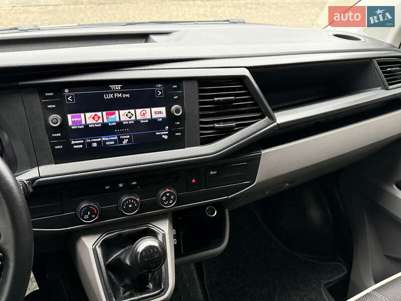 Минивэн Volkswagen Transporter 2020 в Киеве