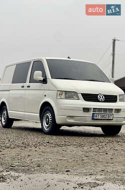 Мінівен Volkswagen Transporter 2004 в Коломиї