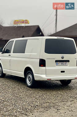 Мінівен Volkswagen Transporter 2004 в Коломиї