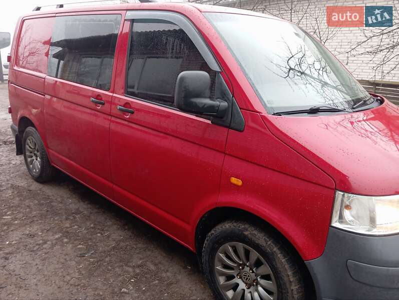 Мінівен Volkswagen Transporter 2006 в Бару