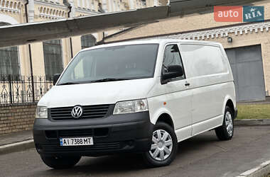 Вантажний фургон Volkswagen Transporter 2007 в Києві