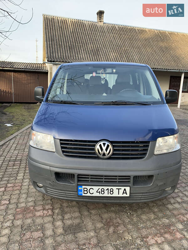 Минивэн Volkswagen Transporter 2007 в Червонограде