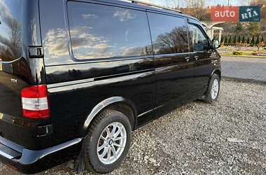 Минивэн Volkswagen Transporter 2009 в 