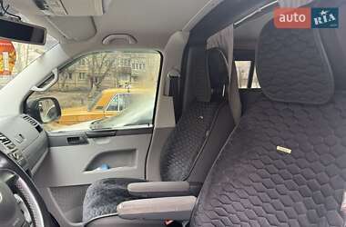 Грузовой фургон Volkswagen Transporter 2012 в 