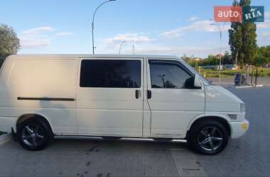 Минивэн Volkswagen Transporter 2003 в Черновцах