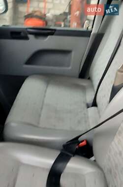 Грузовой фургон Volkswagen Transporter 2014 в 
