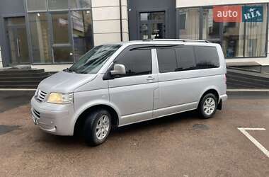 Мінівен Volkswagen Transporter 2006 в Коломиї