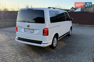 Минивэн Volkswagen Transporter 2018 в 