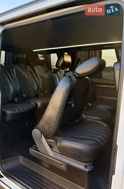 Минивэн Volkswagen Transporter 2018 в 