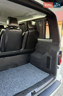 Минивэн Volkswagen Transporter 2018 в 
