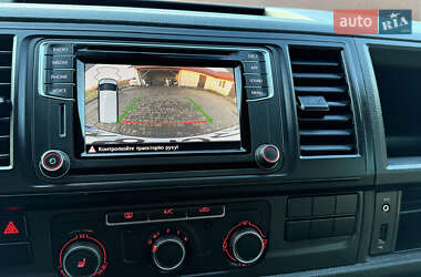 Минивэн Volkswagen Transporter 2018 в 