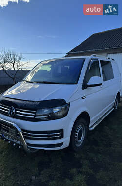 Минивэн Volkswagen Transporter 2015 в 