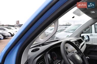 Грузовой фургон Volkswagen Transporter 2021 в 