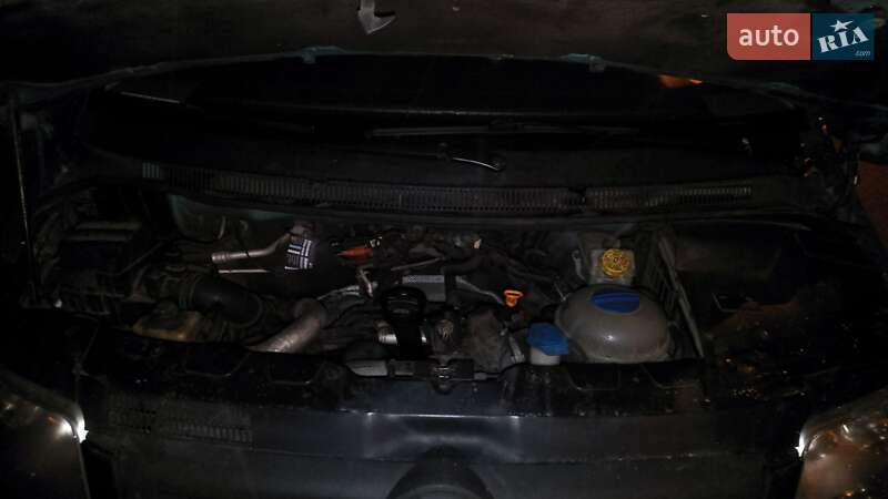 Минивэн Volkswagen Transporter 2007 в Киеве