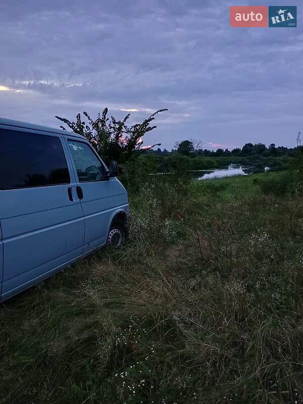 Минивэн Volkswagen Transporter 2002 в Днепре