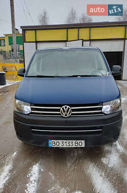 Вантажний фургон Volkswagen Transporter 2014 в Тернополі