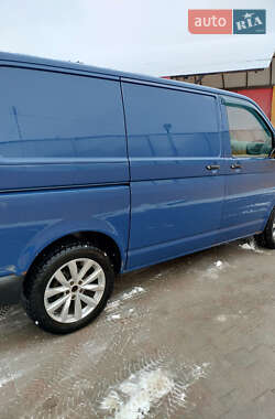 Вантажний фургон Volkswagen Transporter 2014 в Тернополі