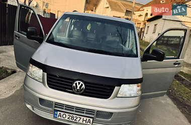 Мінівен Volkswagen Transporter 2008 в Солотвині