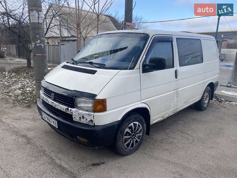 Грузопассажирский фургон Volkswagen Transporter 1999 в Буче
