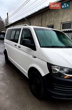 Мінівен Volkswagen Transporter 2016 в 
