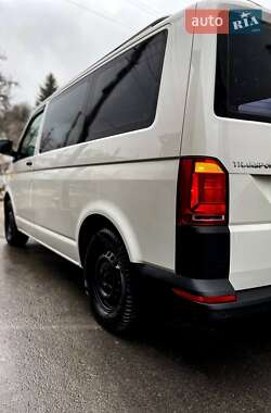 Мінівен Volkswagen Transporter 2016 в 