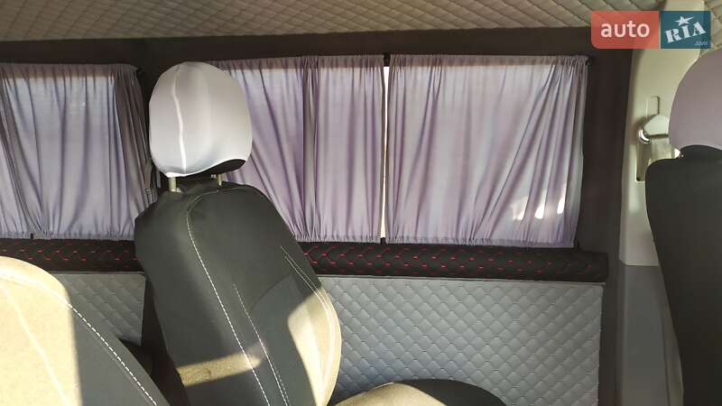 Минивэн Volkswagen Transporter 2004 в Балте