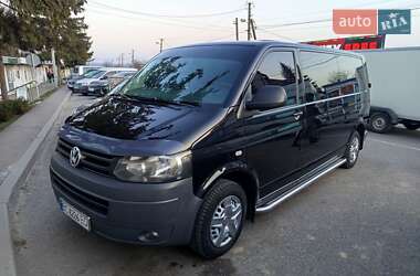 Минивэн Volkswagen Transporter 2011 в Мостиске