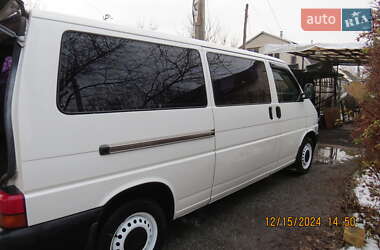 Минивэн Volkswagen Transporter 2000 в 