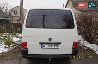 Минивэн Volkswagen Transporter 2000 в 