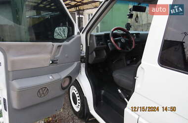 Минивэн Volkswagen Transporter 2000 в 