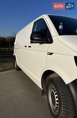 Грузовой фургон Volkswagen Transporter 2019 в 
