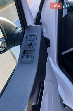 Грузовой фургон Volkswagen Transporter 2019 в 