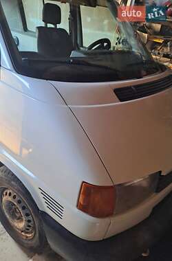 Минивэн Volkswagen Transporter 2003 в 