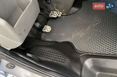 Минивэн Volkswagen Transporter 2001 в 