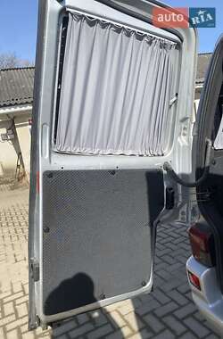 Минивэн Volkswagen Transporter 2001 в 