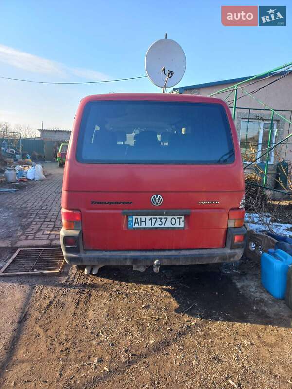 Минивэн Volkswagen Transporter 2003 в Доброполье