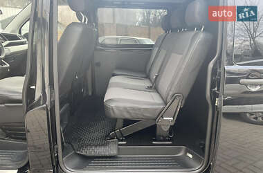 Минивэн Volkswagen Transporter 2020 в 