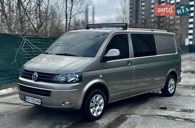 Мінівен Volkswagen Transporter 2010 в Києві