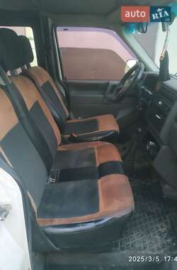 Минивэн Volkswagen Transporter 2000 в 