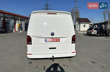 Грузовой фургон Volkswagen Transporter 2020 в 