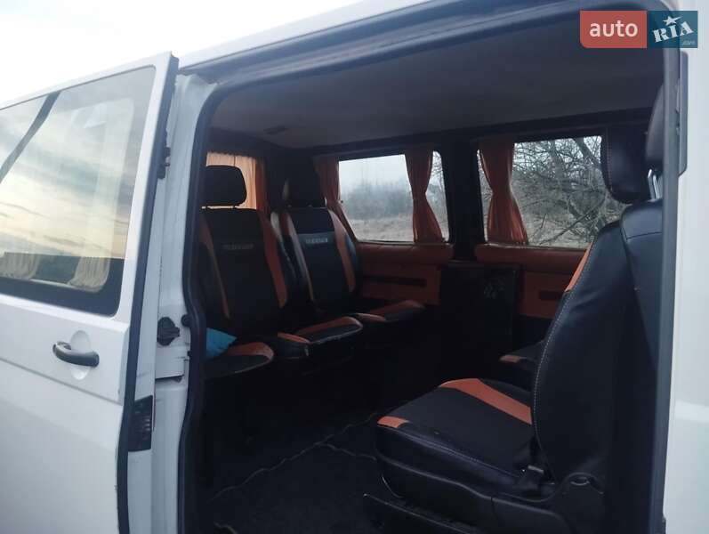 Минивэн Volkswagen Transporter 2008 в Ковеле