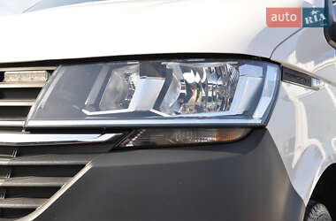 Грузовой фургон Volkswagen Transporter 2020 в 