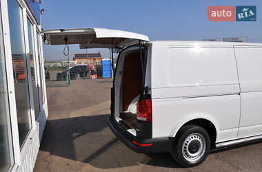 Грузовой фургон Volkswagen Transporter 2020 в 