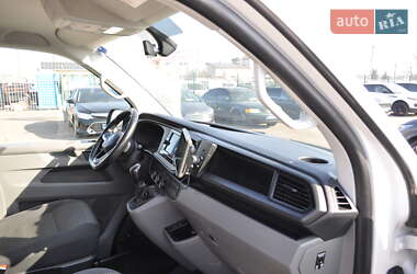 Грузовой фургон Volkswagen Transporter 2020 в 