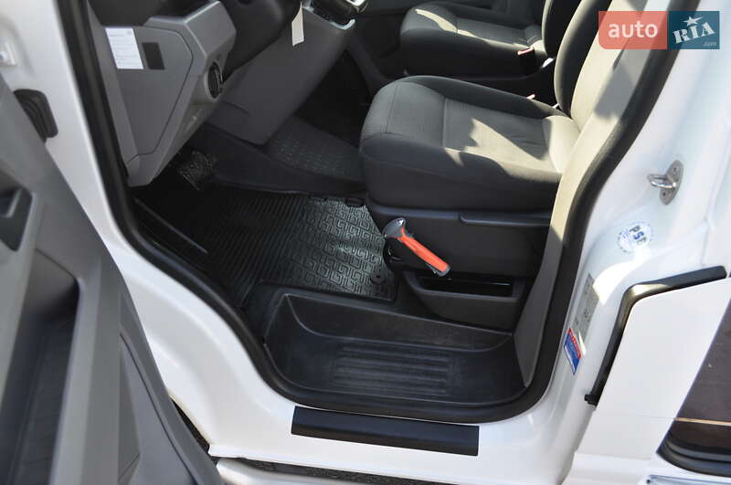Вантажний фургон Volkswagen Transporter 2020 в Києві