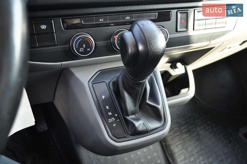Вантажний фургон Volkswagen Transporter 2020 в Києві