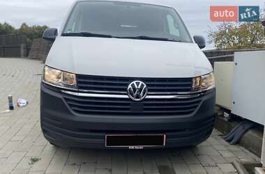 Грузовой фургон Volkswagen Transporter 2020 в 