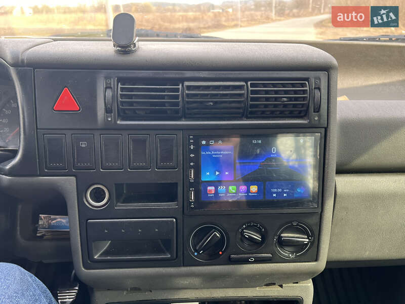 Мінівен Volkswagen Transporter 2002 в Львові фото 24 Мінівен Volkswagen Transporter 2002 в Львові