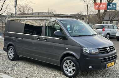 Мінівен Volkswagen Transporter 2015 в Івано-Франківську