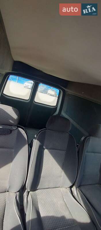 Минивэн Volkswagen Transporter 2005 в Кривом Роге